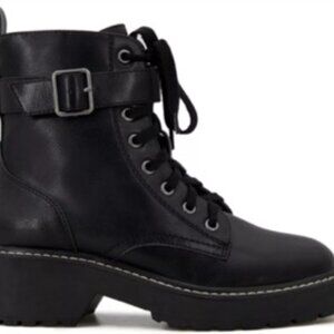 XOXO Women's Galiena Fashion Combat Boot Black Size 6.5